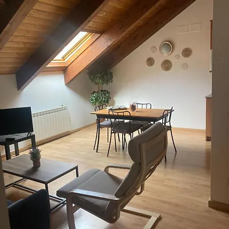 Apartamento At Refugio Del Pirineo Biescas  Exterior foto